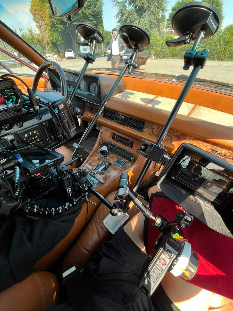 Camera monitor rig closeup