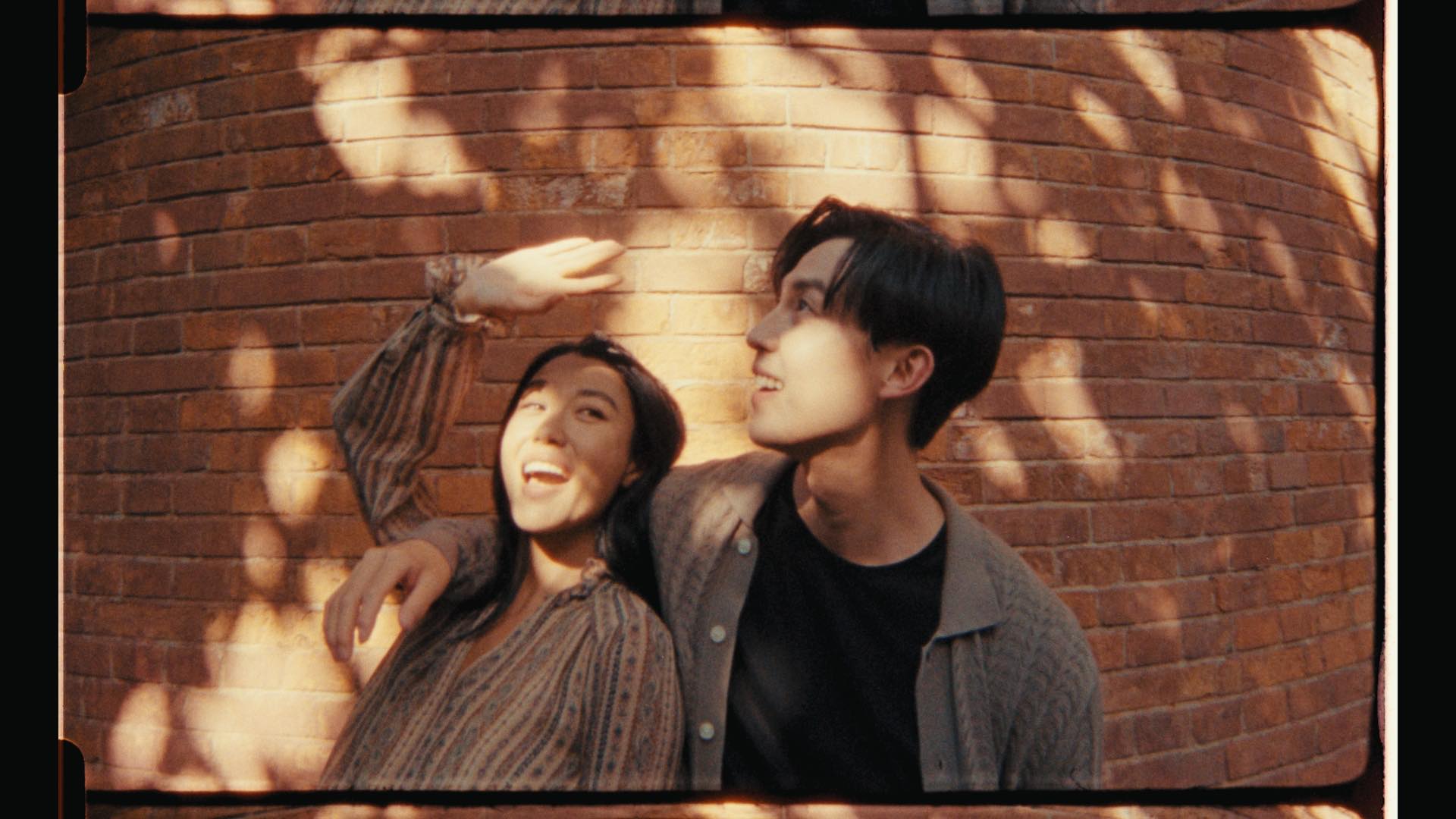 First Date in Shanghai  -  still 3 of 15
