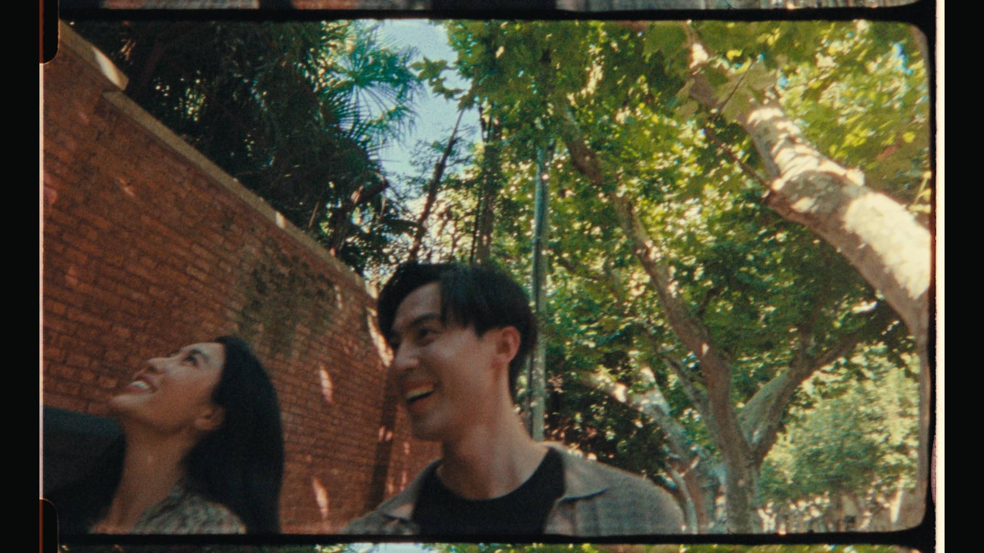 First Date in Shanghai  -  still 5 of 15
