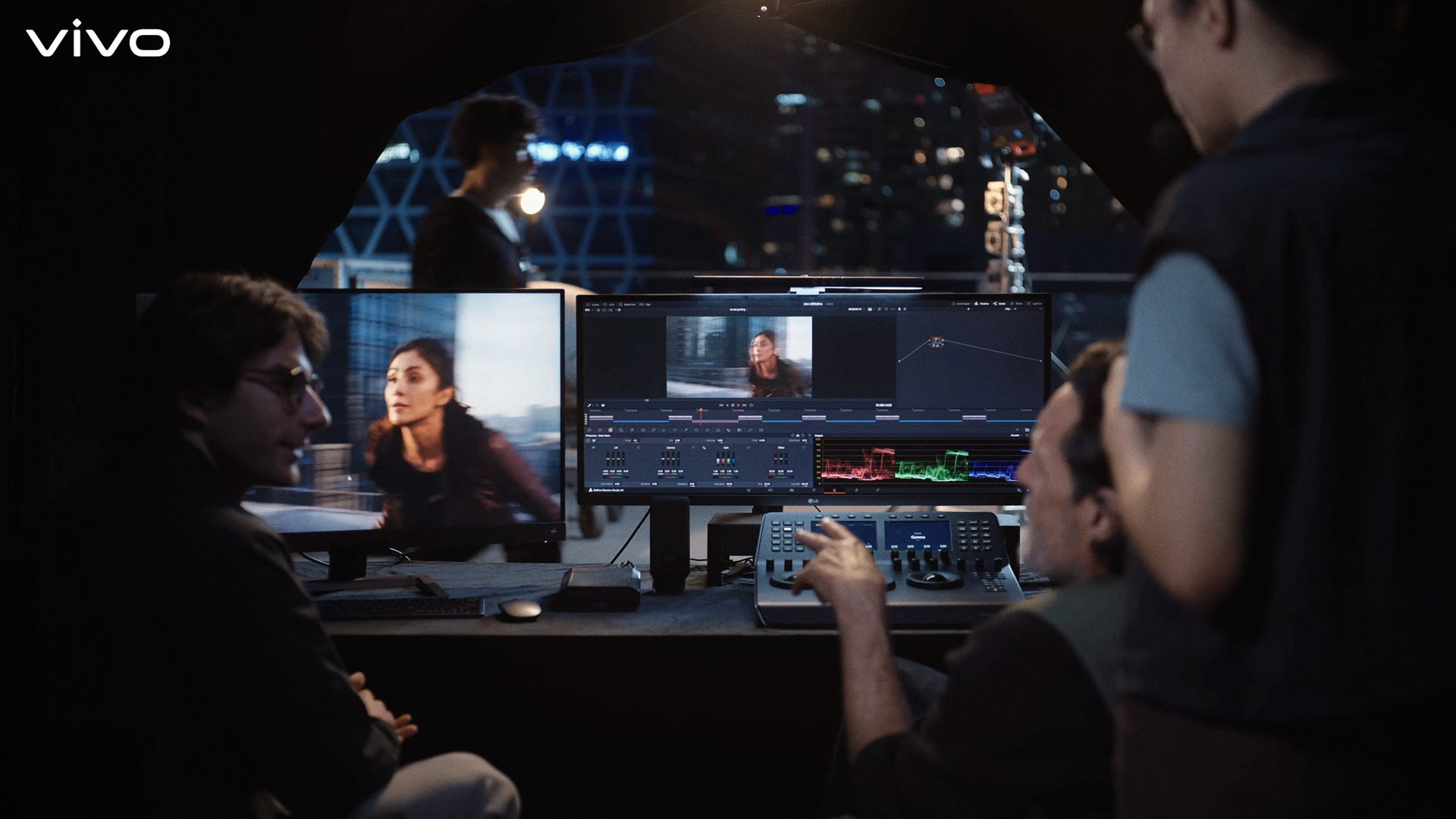 X300 Ultra  -  Master Cinematography  -  still